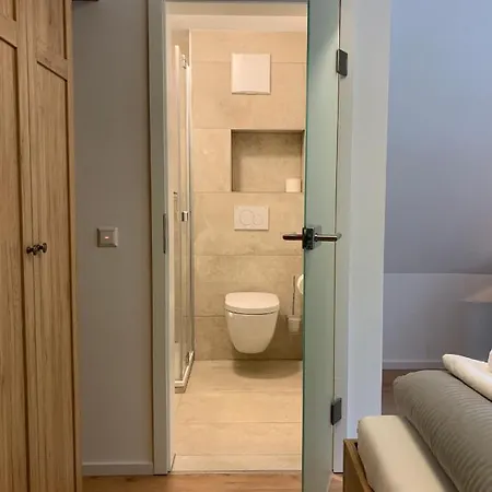 Waldhotel Eichenhof 호텔 *