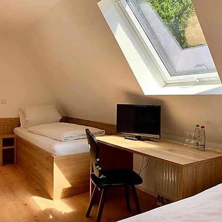 Waldhotel Eichenhof Hotel *